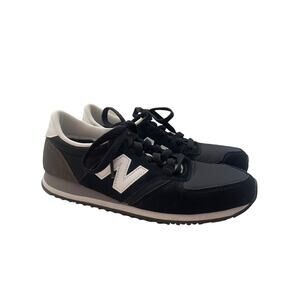 EUC Woman’s New Balance 420 Suede Shoes Black White Size 7 6Y 24cm